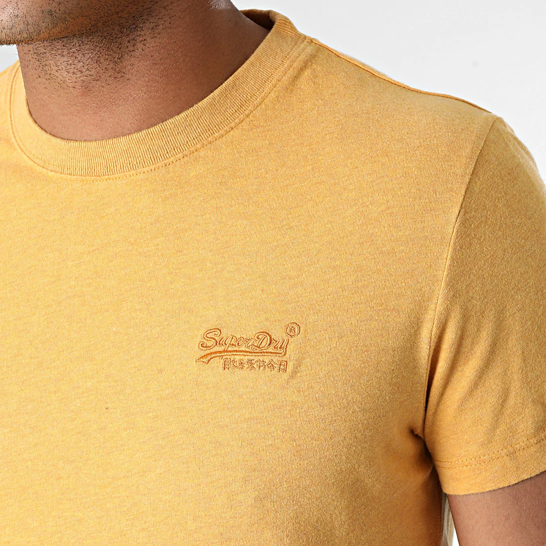 Meilleur prix 💯 Tee 👕 Shirt Vintage Logo Embroidery M1011245A Jaune Chiné de Superdry 🔥 4 Meilleur prix 💯 Tee 👕 Shirt Vintage Logo Embroidery M1011245A Jaune Chiné de Superdry 🔥 – Image 2