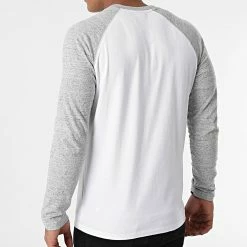 Budget 🥰 Tee 👕 Shirt Manches Longues M6010549A Blanc Gris Chiné de Superdry 🎉 -Superdry Soldes superdry 281173 M6010549A 6FZ 20210827T160343 04