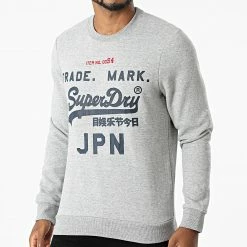 Sortie 🔔 Sweat Crewneck Vintage Logo AC M2011437A Gris Chiné de Superdry 🎁