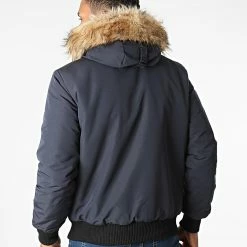 Meilleur prix 😍 Bomber Capuche Fourrure Everest M5011113A Bleu Marine de Superdry 🔔 9 Meilleur prix 😍 Bomber Capuche Fourrure Everest M5011113A Bleu Marine de Superdry 🔔 -Superdry Soldes superdry 287284 M5011113A L6T 20211007T154808 04