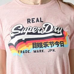 Vente flash 🎁 Tee 👕 Shirt Femme W1010255A Rose de Superdry ✨ 7 Vente flash 🎁 Tee 👕 Shirt Femme W1010255A Rose de Superdry ✨ -Superdry Soldes superdry 292248 W1010255A Q6M 20211209T155856 02