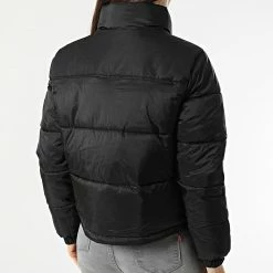 Les meilleures critiques de 😀 Doudoune Femme Code Noir de Superdry 🛒 -Superdry Soldes superdry 298055 W5010991A 02A 20220128T155254 04