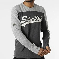 Nouveau 💯 Tee 👚 Shirt Manches Longues College Vintage Logo Gris Chiné Gris Anthracite Chiné de Superdry 🔔 -Superdry Soldes superdry 301643 M6010633A 04Q 20220225T141151 03