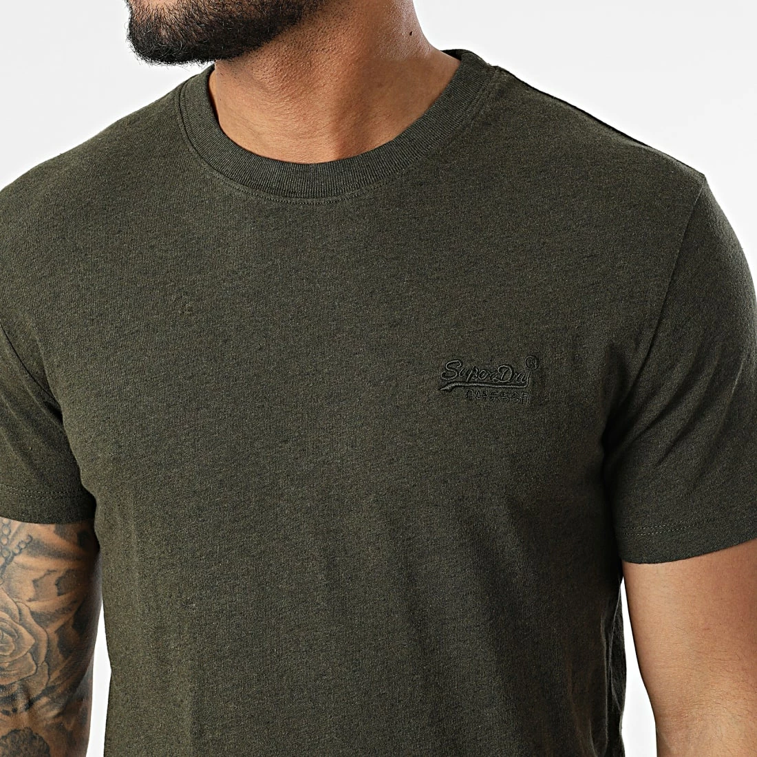 Remise ⌛ Tee 👕 Shirt Vintage Logo Embroidery M1011245A Vert Kaki de Superdry 🥰 4 Remise ⌛ Tee 👕 Shirt Vintage Logo Embroidery M1011245A Vert Kaki de Superdry 🥰 – Image 2