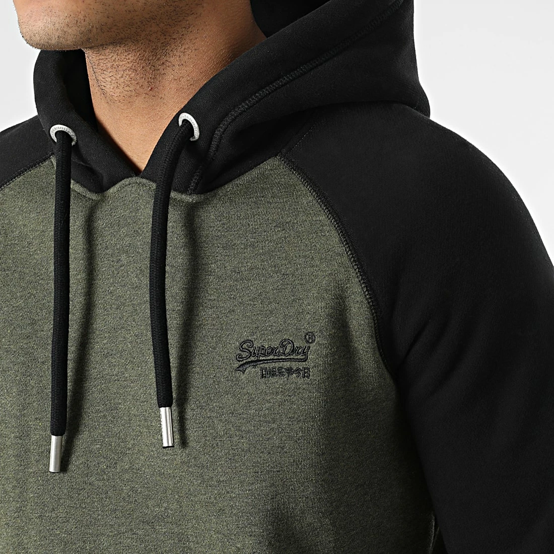 Tout neuf 🔥 Sweat Capuche Vintage Logo Embroidery M2011948 Vert Kaki Chiné Noir de Superdry 😉 4 Tout neuf 🔥 Sweat Capuche Vintage Logo Embroidery M2011948 Vert Kaki Chiné Noir de Superdry 😉 – Image 2