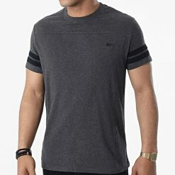 Acheter 💯 Tee 👕 Shirt M1011417A Gris Anthracite de Superdry 😉