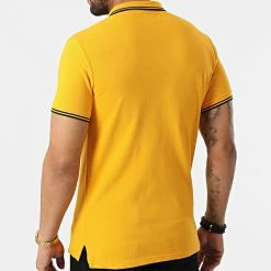 Offres 👍 Polo A Manches Courtes Vintage Tipped M1110291A Jaune de Superdry ✔️ 9 Offres 👍 Polo A Manches Courtes Vintage Tipped M1110291A Jaune de Superdry ✔️ -Superdry Soldes superdry 320542 M1110291A 7DC 20220530T162106 04