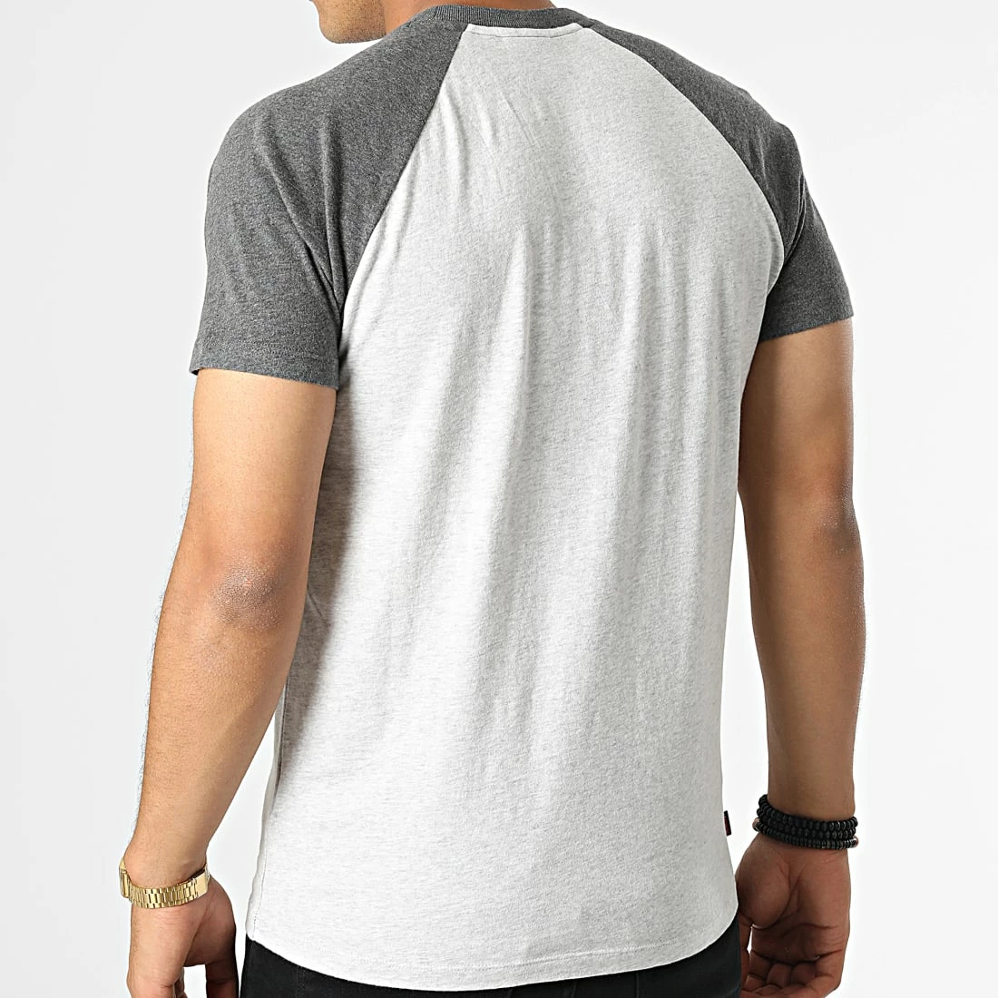 Grosses soldes ❤️ Tee 👚 Shirt M1011296A Gris Chiné de Superdry 🔔 6 Grosses soldes ❤️ Tee 👚 Shirt M1011296A Gris Chiné de Superdry 🔔 – Image 4