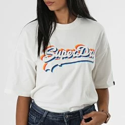 Meilleure affaire 🔥 Tee 👕 Shirt Femme Vintage Logo Rainbow Blanc de Superdry 🎉 8 Meilleure affaire 🔥 Tee 👕 Shirt Femme Vintage Logo Rainbow Blanc de Superdry 🎉 -Superdry Soldes superdry 329909 W1010871A 71D 20220811T155534 03