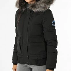 Acheter ❤️ Veste Bomber Capuche Fourrure Femme Everest Noir de Superdry 🧨 8 Acheter ❤️ Veste Bomber Capuche Fourrure Femme Everest Noir de Superdry 🧨 -Superdry Soldes superdry 334694 W5010995A 12A 20220906T151428 03