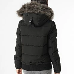 Acheter ❤️ Veste Bomber Capuche Fourrure Femme Everest Noir de Superdry 🧨 9 Acheter ❤️ Veste Bomber Capuche Fourrure Femme Everest Noir de Superdry 🧨 -Superdry Soldes superdry 334694 W5010995A 12A 20220906T151429 04