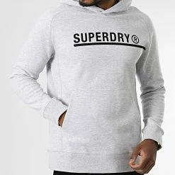 Meilleure vente ✔️ Sweat Capuche M2012130A Gris Chiné de Superdry ⭐ -Superdry Soldes superdry 336778 M2012130A JAR 20220923T155524 03