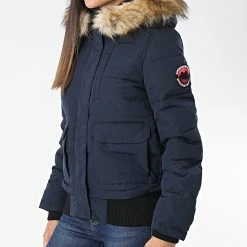 Tout neuf 👍 Veste Bomber Capuche Fourrure Femme Everest Bleu Marine de Superdry 😉