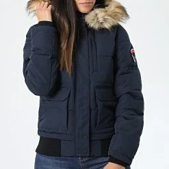 Tout neuf 👍 Veste Bomber Capuche Fourrure Femme Everest Bleu Marine de Superdry 😉 -Superdry Soldes superdry 336833 W5010995A L6T 20220929T151406 03