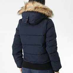Tout neuf 👍 Veste Bomber Capuche Fourrure Femme Everest Bleu Marine de Superdry 😉 -Superdry Soldes superdry 336833 W5010995A L6T 20220929T151407 04