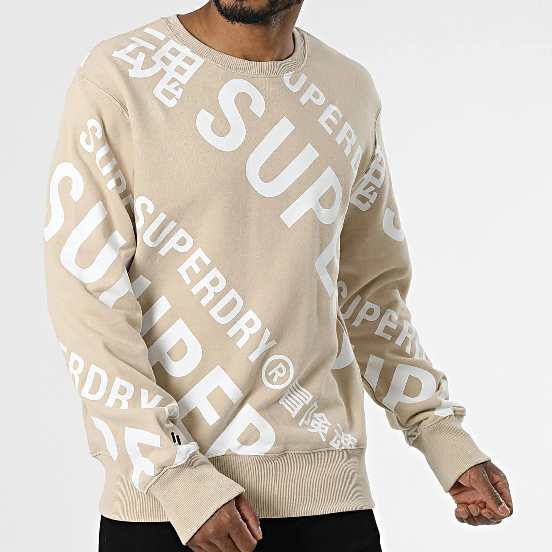 Top 10 ✨ Sweat Crewneck Code Classic AOP M2012136A Beige de Superdry ⌛ 5 Top 10 ✨ Sweat Crewneck Code Classic AOP M2012136A Beige de Superdry ⌛ – Image 3