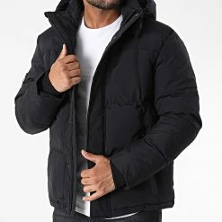 Top 10 😍 Doudoune Capuche Code Mountain Sport Explorer M5011519A Noir de Superdry 🔔