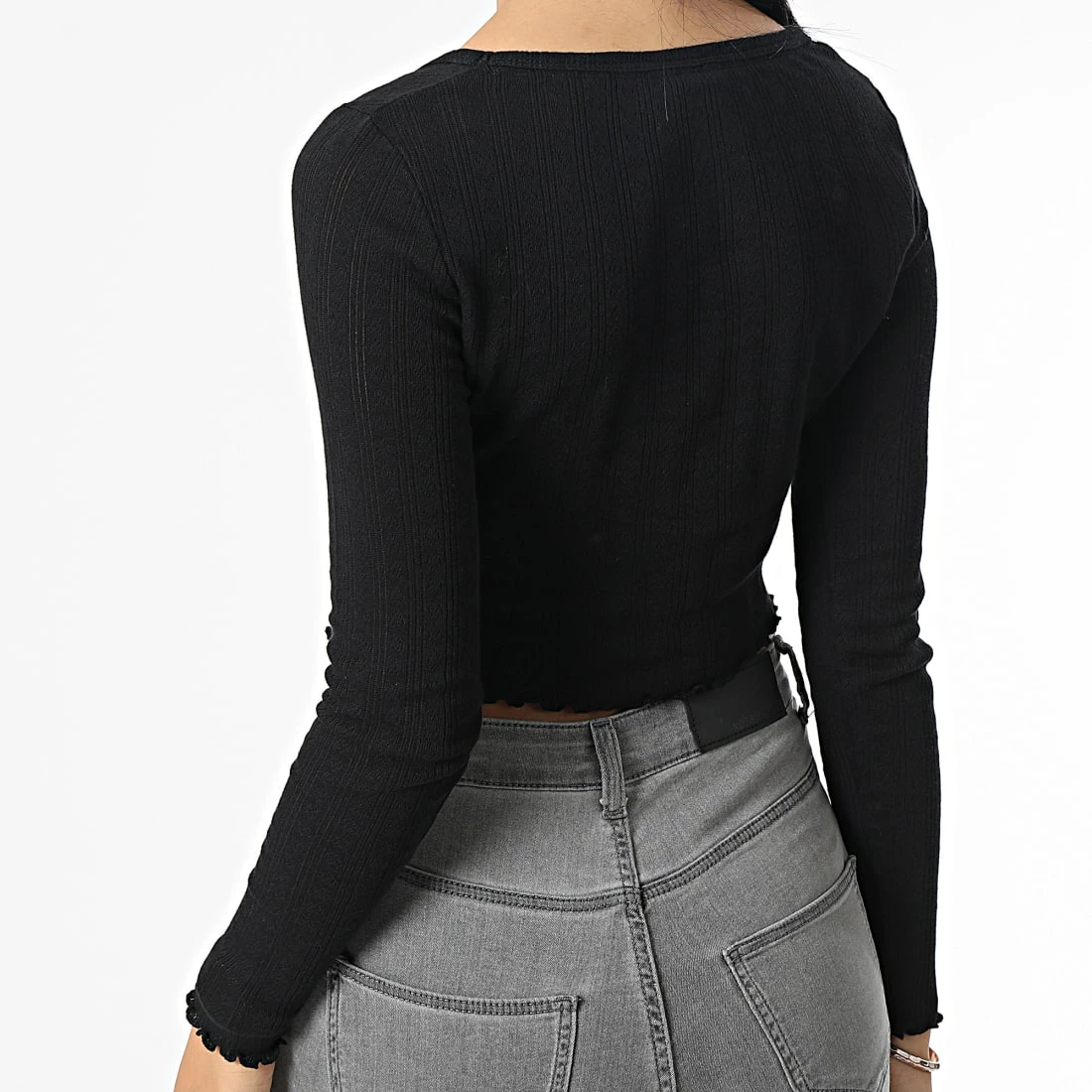 Budget 🔔 Tee 👕 Shirt Manches Longues Crop Femme Vintage Pointelle Noir de Superdry 😍 6 Budget 🔔 Tee 👕 Shirt Manches Longues Crop Femme Vintage Pointelle Noir de Superdry 😍 – Image 4