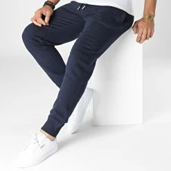 Grosses soldes 🥰 Pantalon Jogging M7010958A Bleu Marine de Superdry ✨ -Superdry Soldes superdry 346459 M7010958A WJC 20221124T092245 03